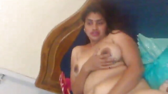 خاوند fucks پورن گرل نئے پریمی کے گھر پر