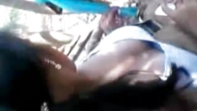 لڑکی مسالیدار مصاحبه پورن گہری ، اتارنا fucking