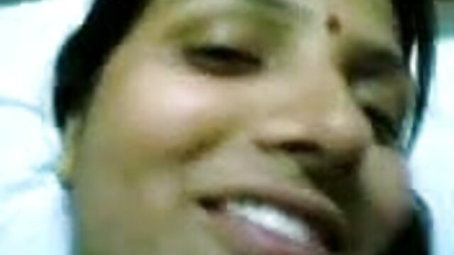 Orgasm کے دو پخش فیلم پورن لوگوں کے لئے ایک دور دراز جگہ میں